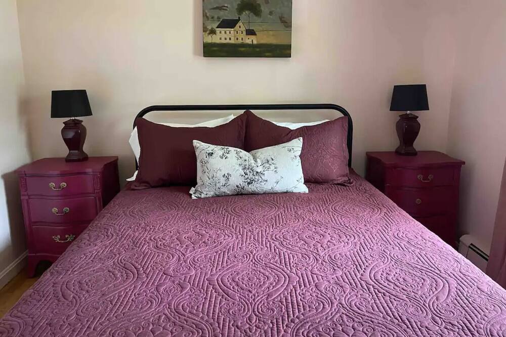 Photo of Bedroom in Rhinebeck