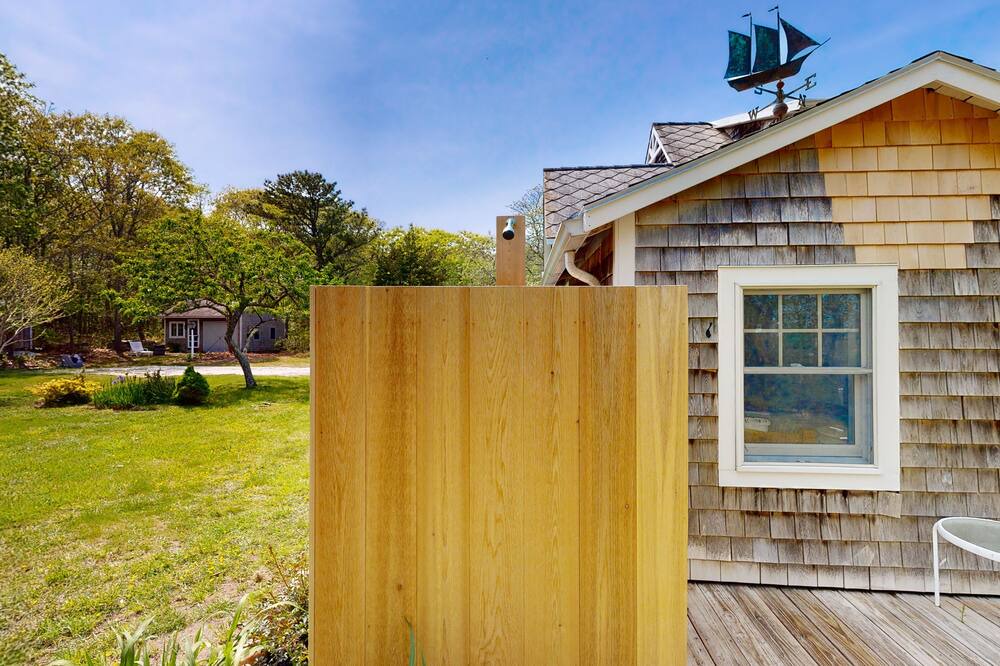 Photo of Others in Aquinnah