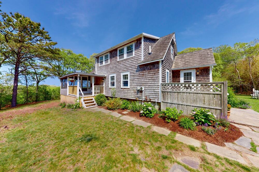 Photo of Others in Aquinnah