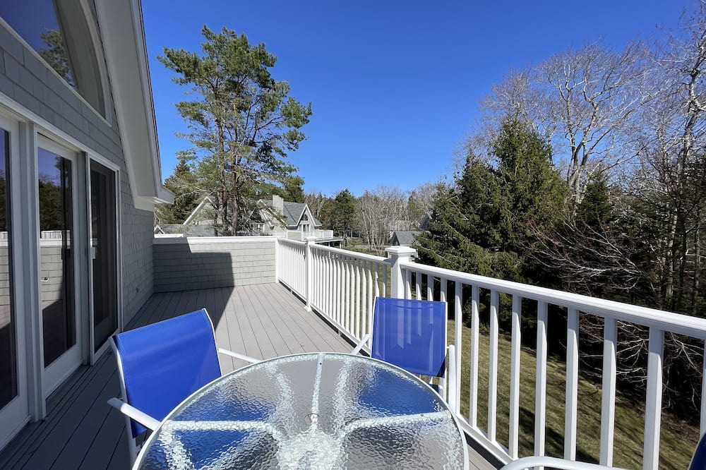 Photo of Outdoor in Isle of Springs