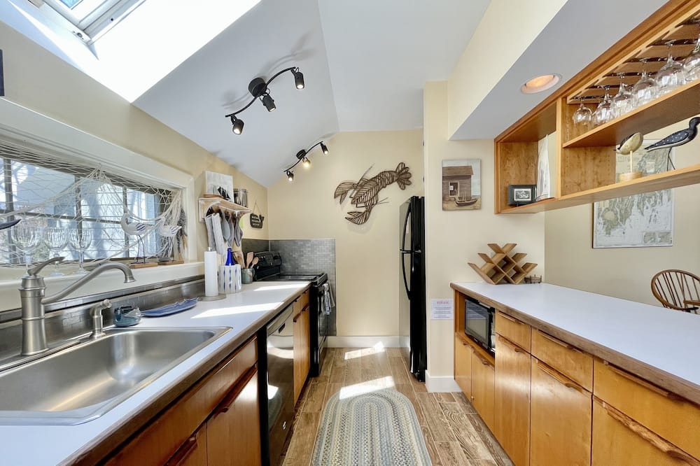 Photo of Kitchen in Isle of Springs