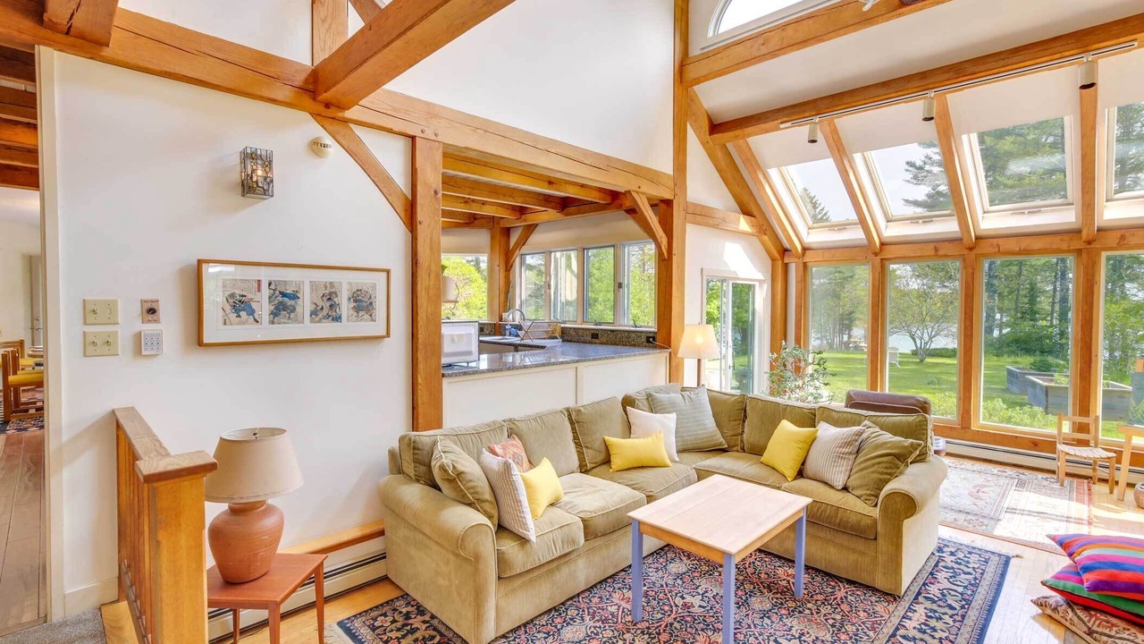 Photo of Livingroom in West Bath