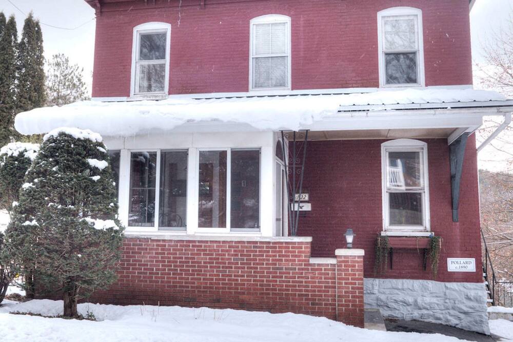 Photo of Outdoor in North Adams