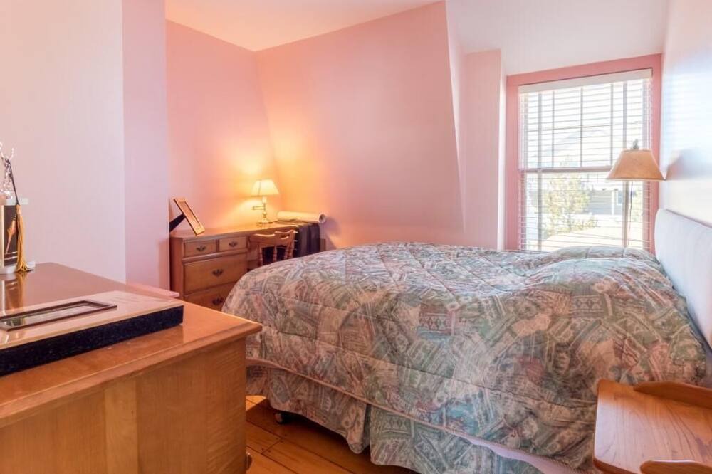 Photo of Bedroom in Seabrook