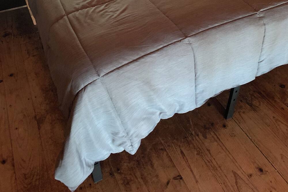 Photo of Bedroom in Lyman