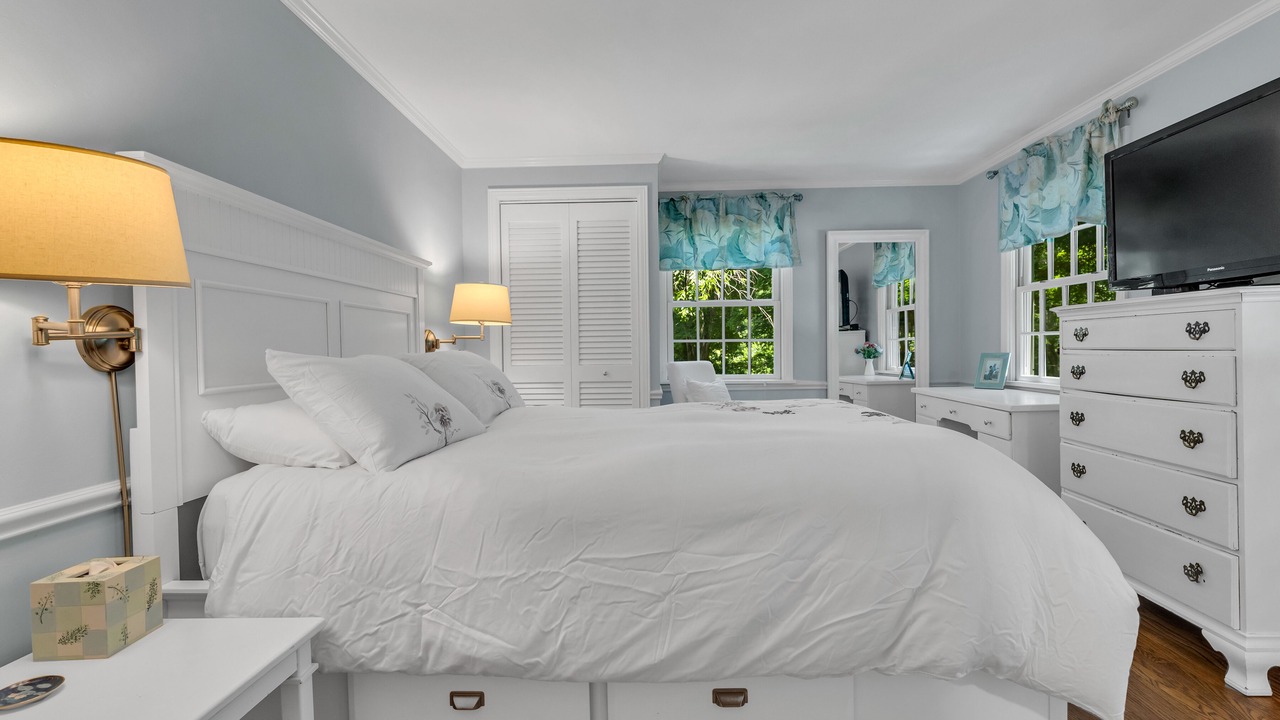 Photo of Bedroom in Madison