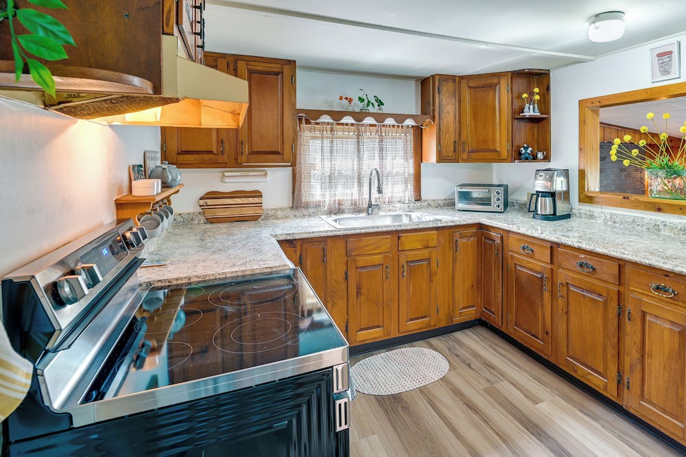 Photo of Kitchen in West Glens Falls