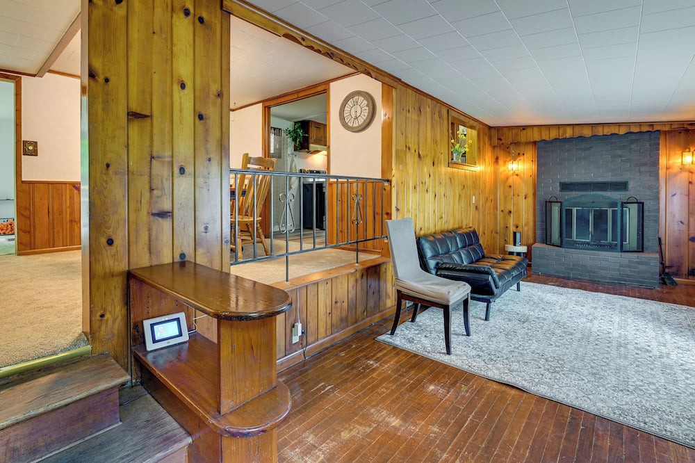 Photo of Bedroom in West Glens Falls