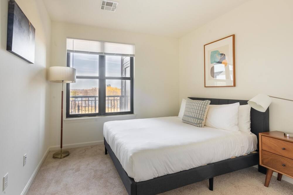 Photo of Bedroom in Assembly Square