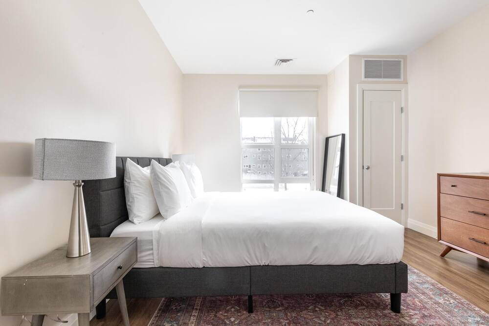 Photo of Bedroom in Newtonville