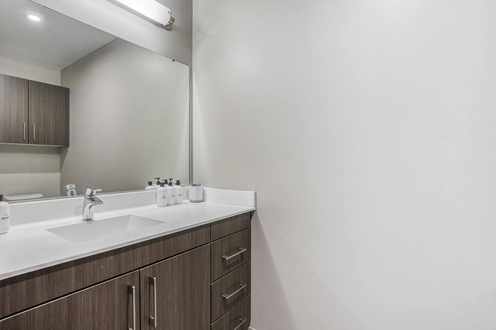 Photo of Bathroom in West End