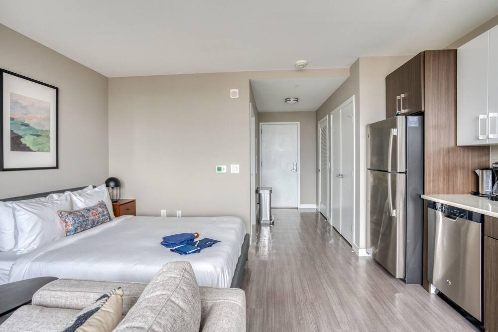 Photo of Bedroom in West End