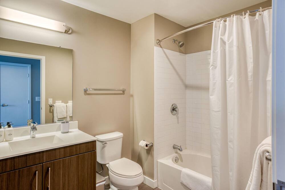 Photo of Bathroom in West End
