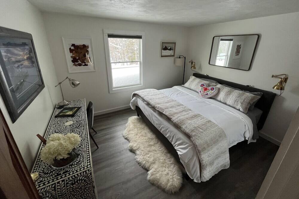 Photo of Bedroom in Stowe Hollow