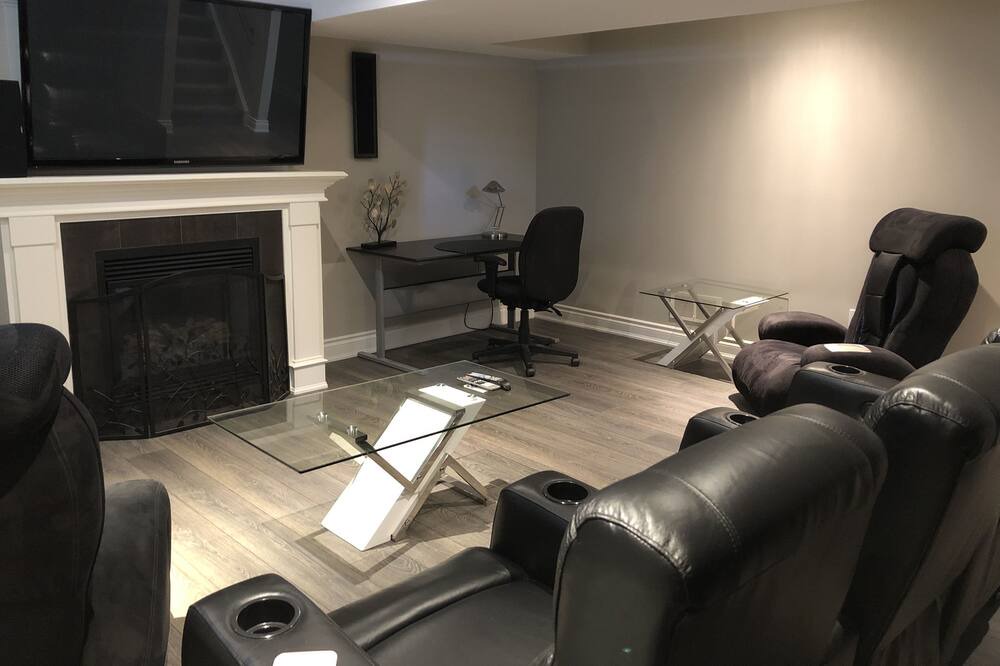 Photo of Livingroom in Virgil