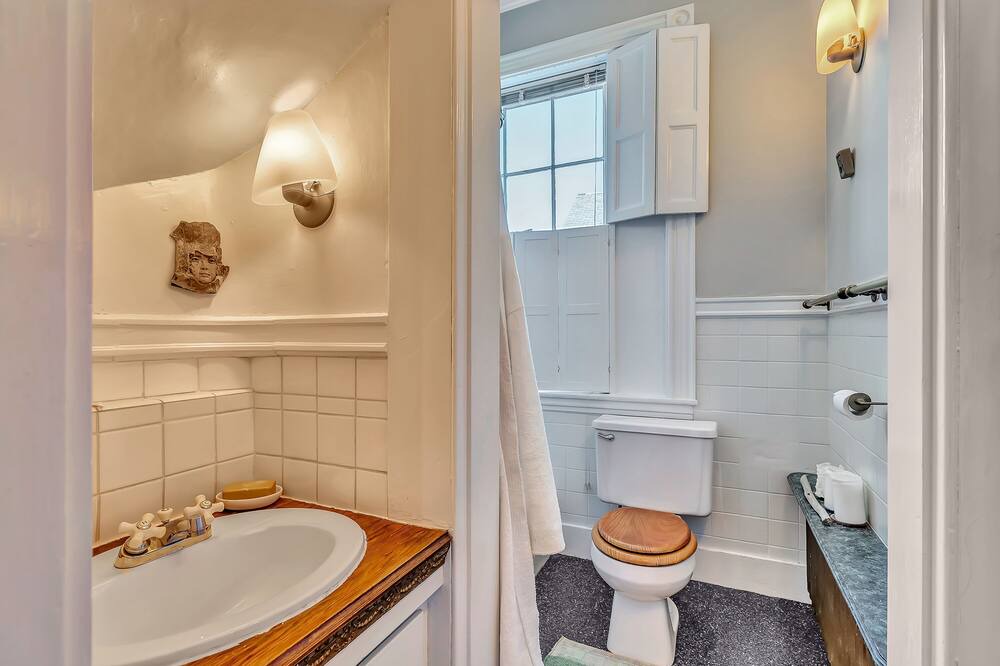 Photo of Bathroom in West End