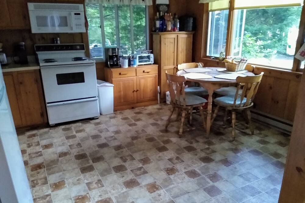 Photo of Kitchen in Center Tuftonboro