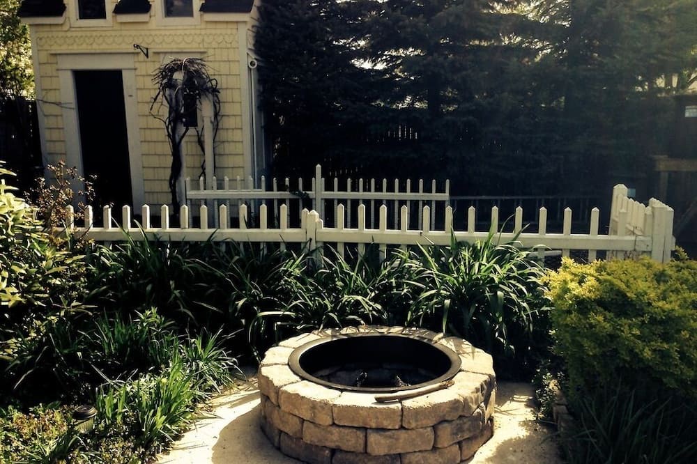Photo of Outdoor in Ferry Village