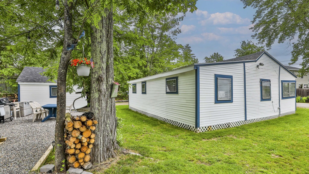 Photo of Outdoor in Lochmere