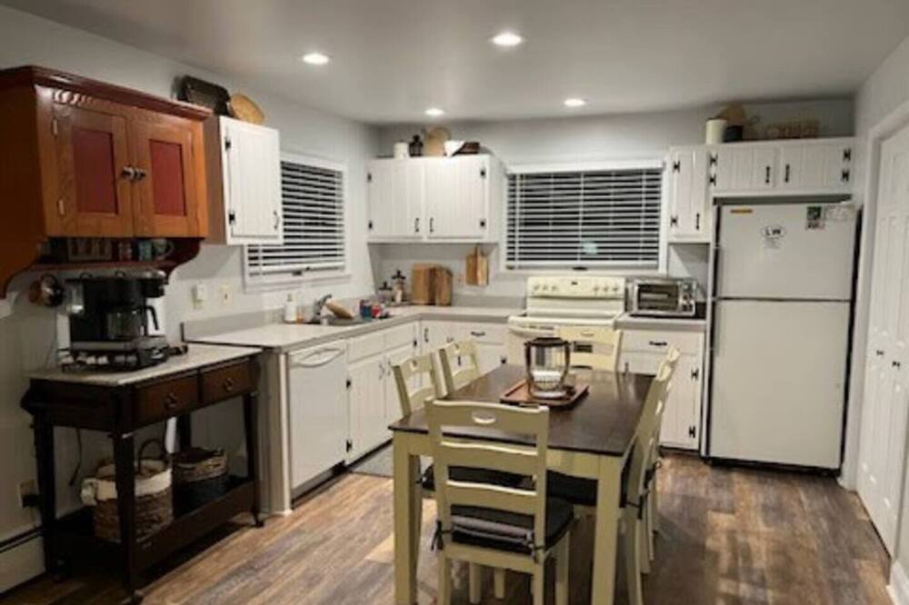 Photo of Kitchen in Wallenpaupauk Lake Estates