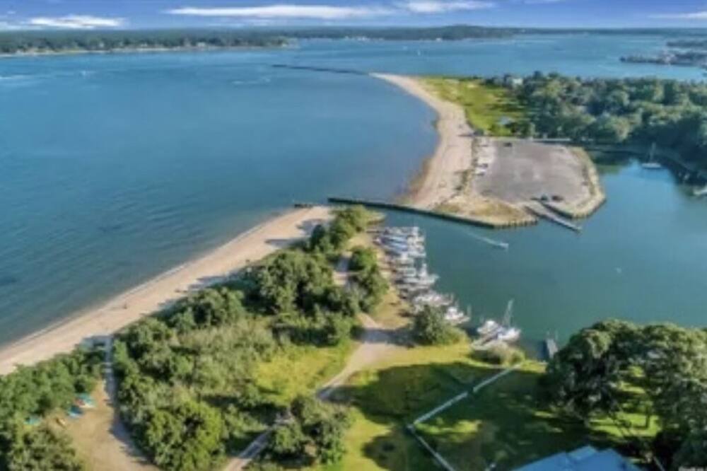 Photo of Others in Greenport West