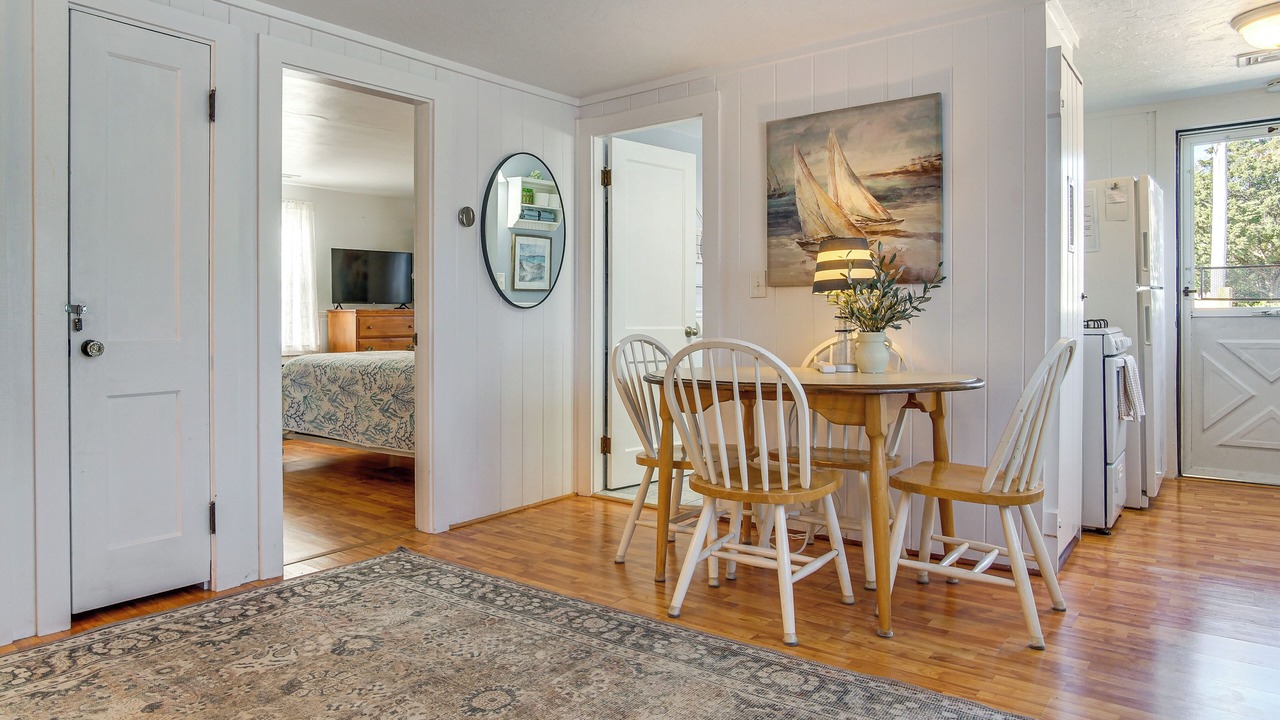 Photo of Others in West Hyannisport
