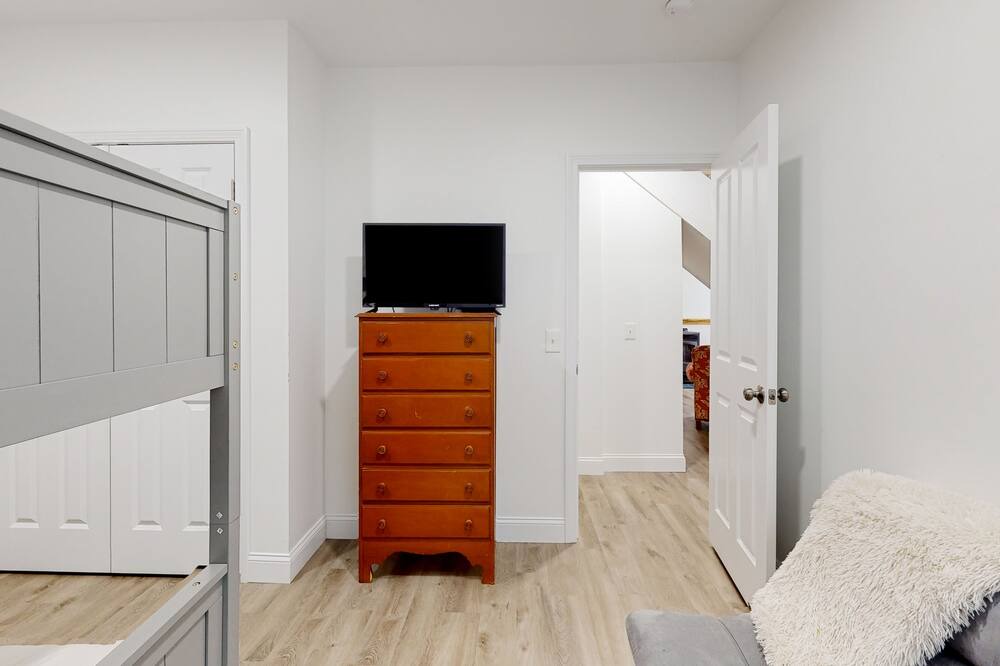 Photo of Others in Brownfield