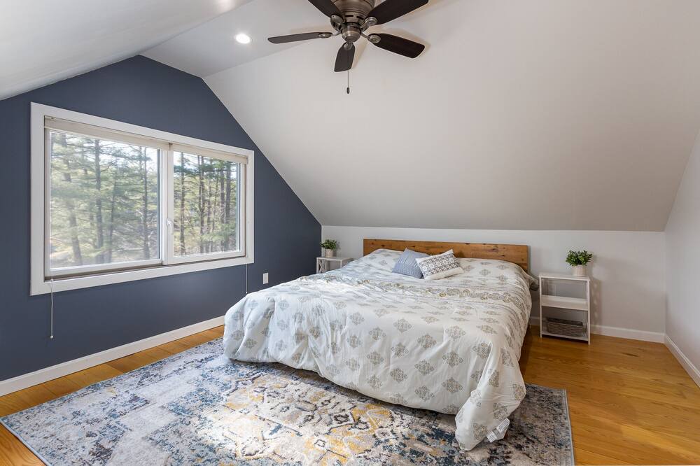 Photo of Bedroom in East Wakefield