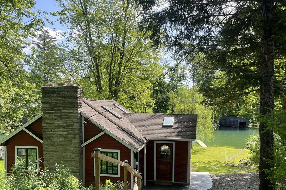 Photo of Outdoor in Auburn