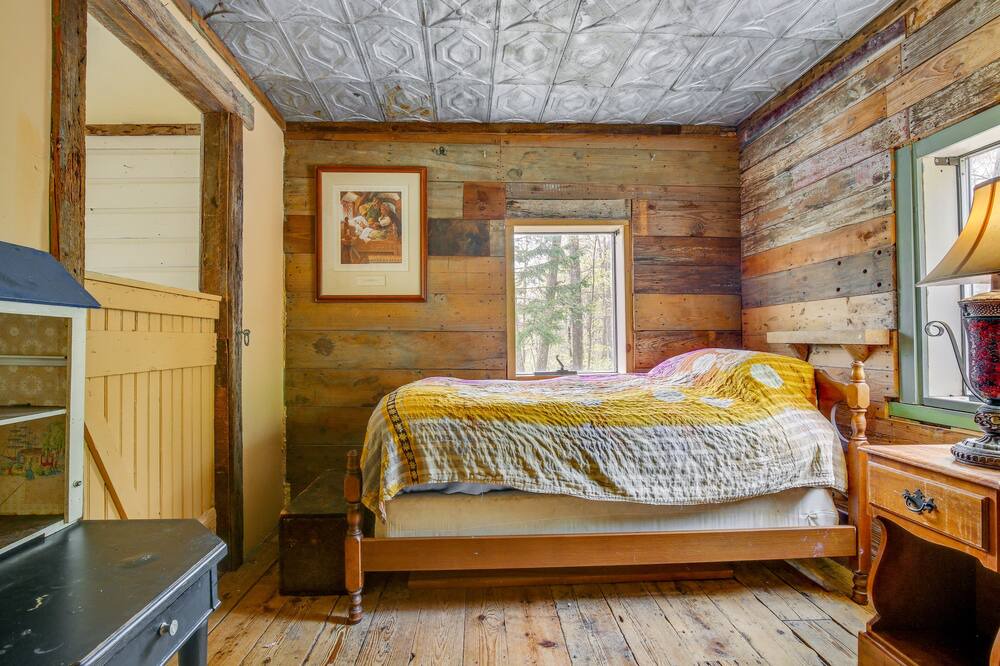 Photo of Bedroom in Red Hook