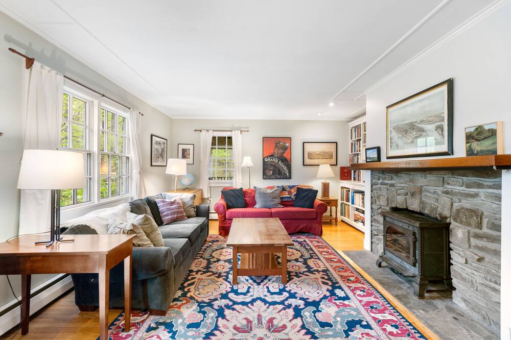 Photo of Livingroom in Rhinebeck