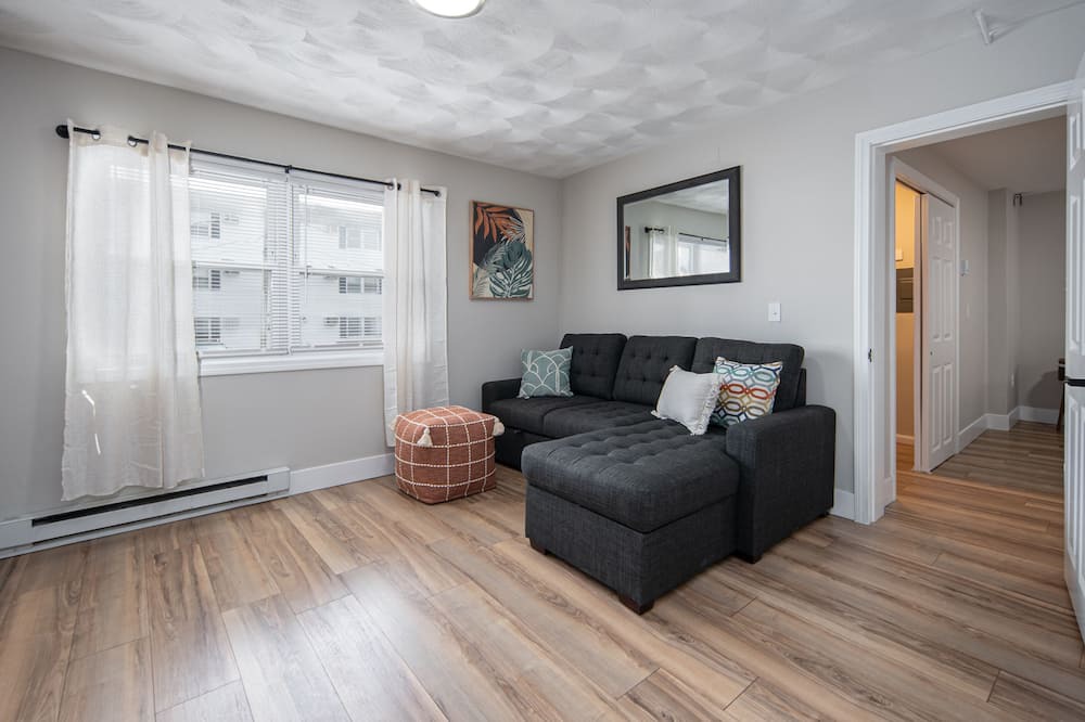 Photo of Livingroom in Central Falls