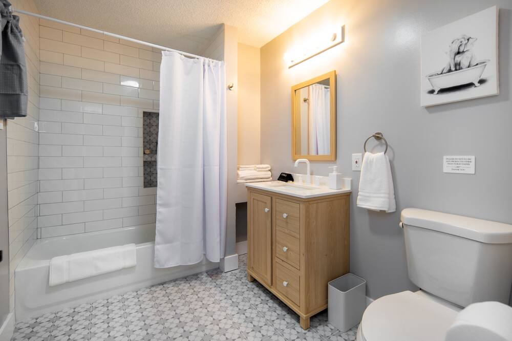 Photo of Bathroom in Central Falls
