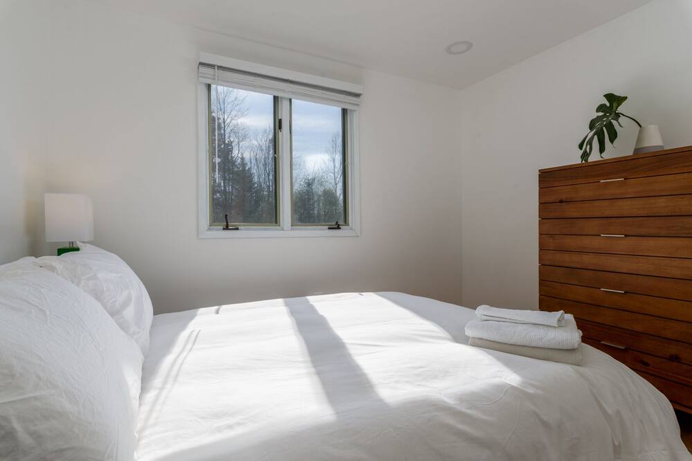 Photo of Bedroom in Londonderry