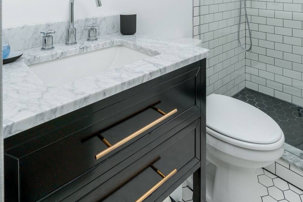 Photo of Bathroom in Londonderry