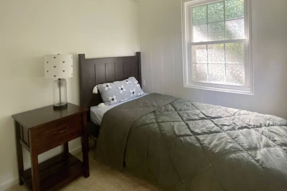 Photo of Bedroom in East Quogue
