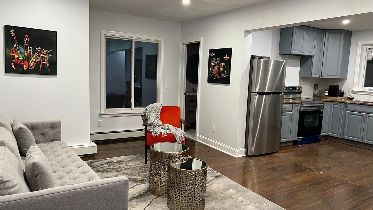 Photo of Livingroom in New London