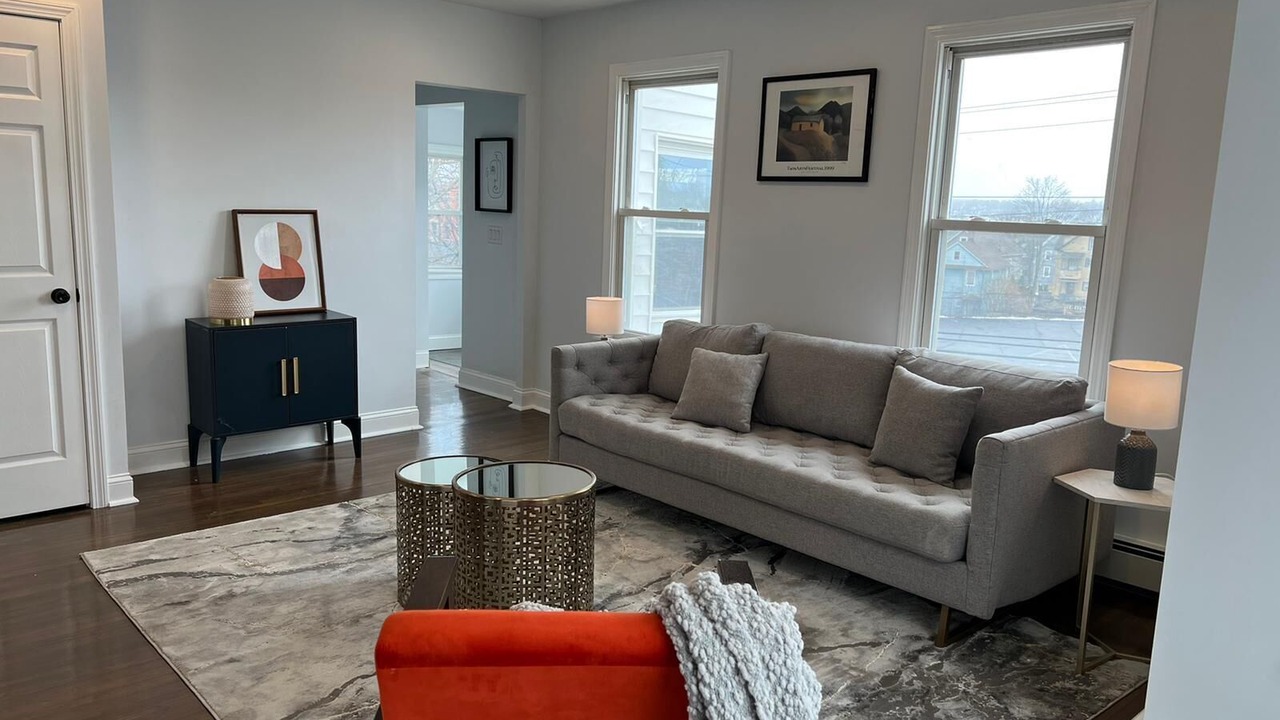 Photo of Livingroom in New London