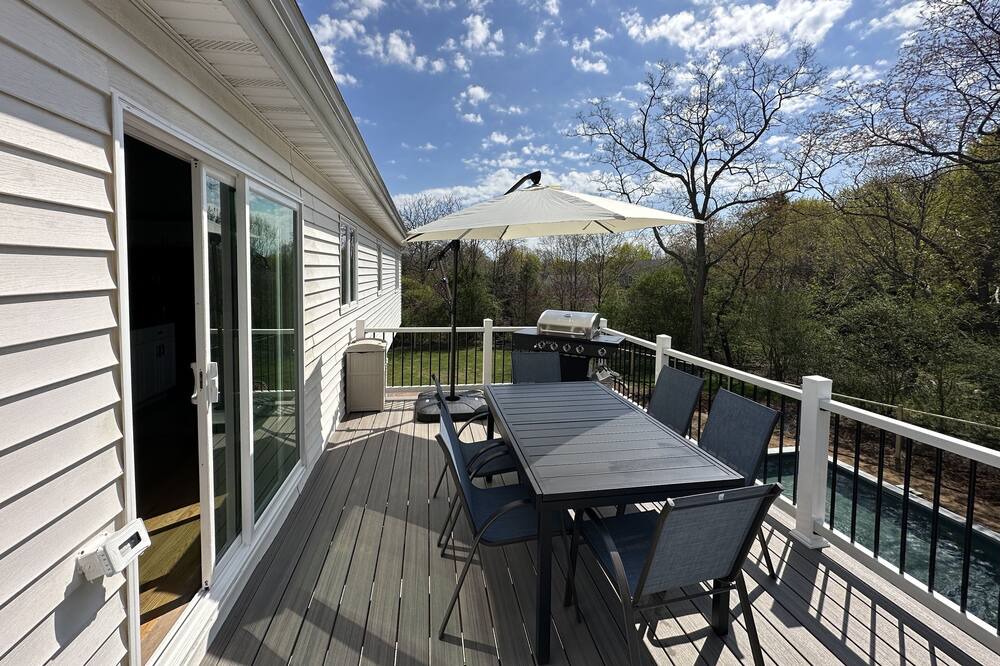 Photo of Outdoor in Greenport West