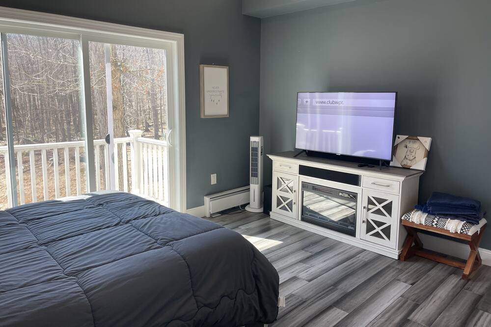 Photo of Bedroom in Rowland