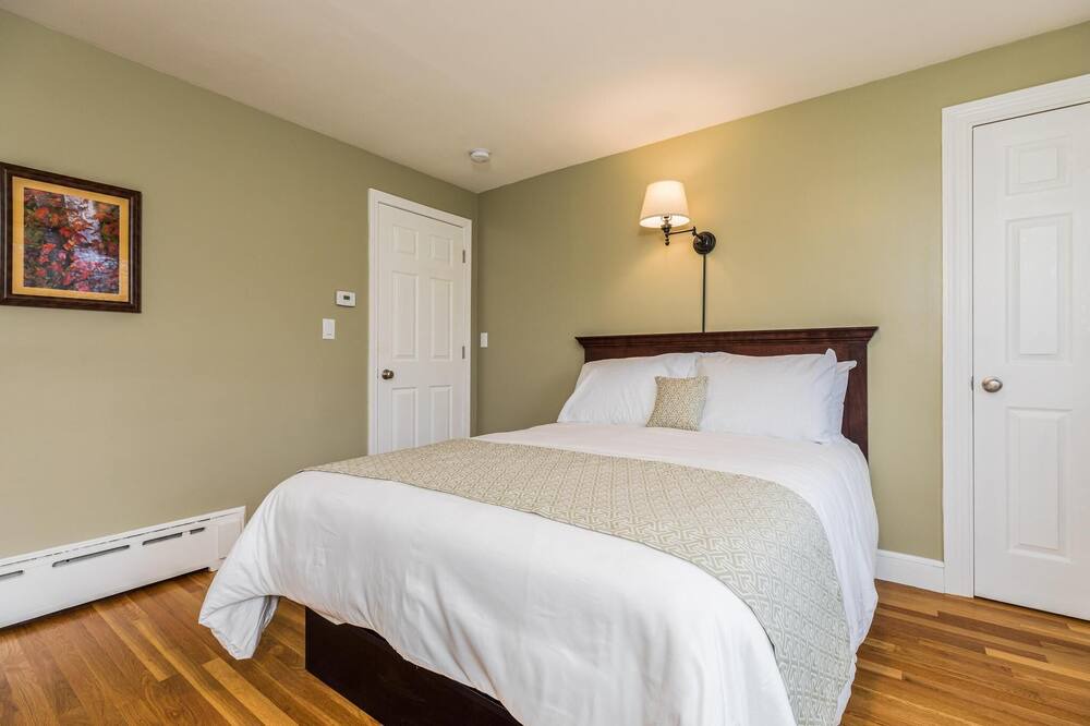 Photo of Bedroom in Rochester