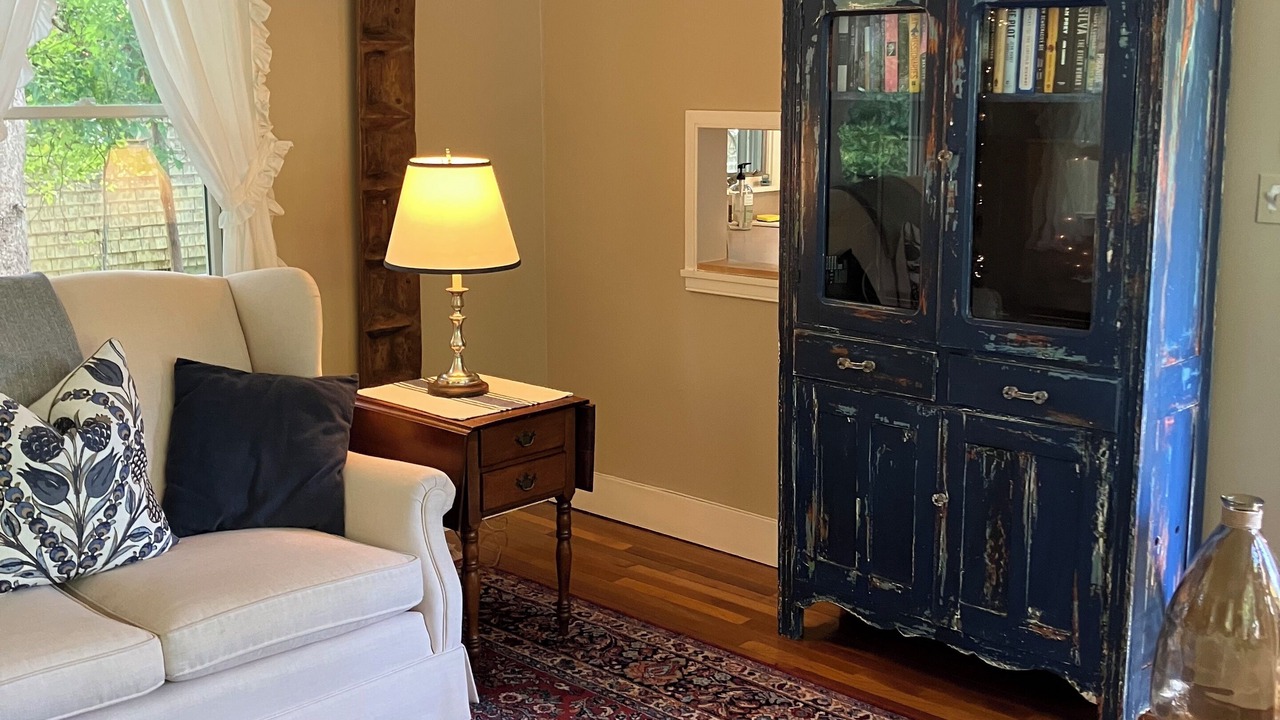 Photo of Livingroom in Chilmark