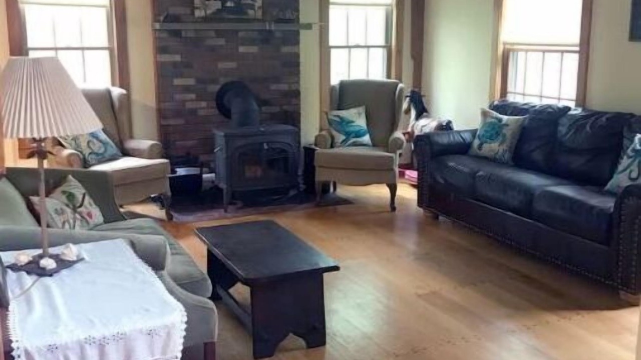Photo of Livingroom in West Tisbury