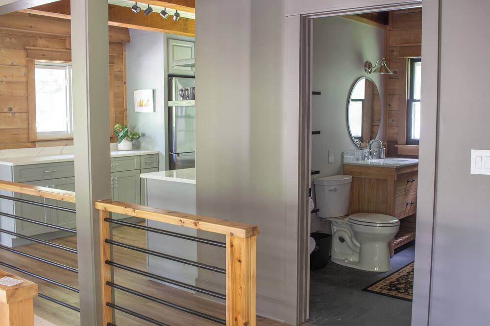 Photo of Bathroom in Stowe Hollow