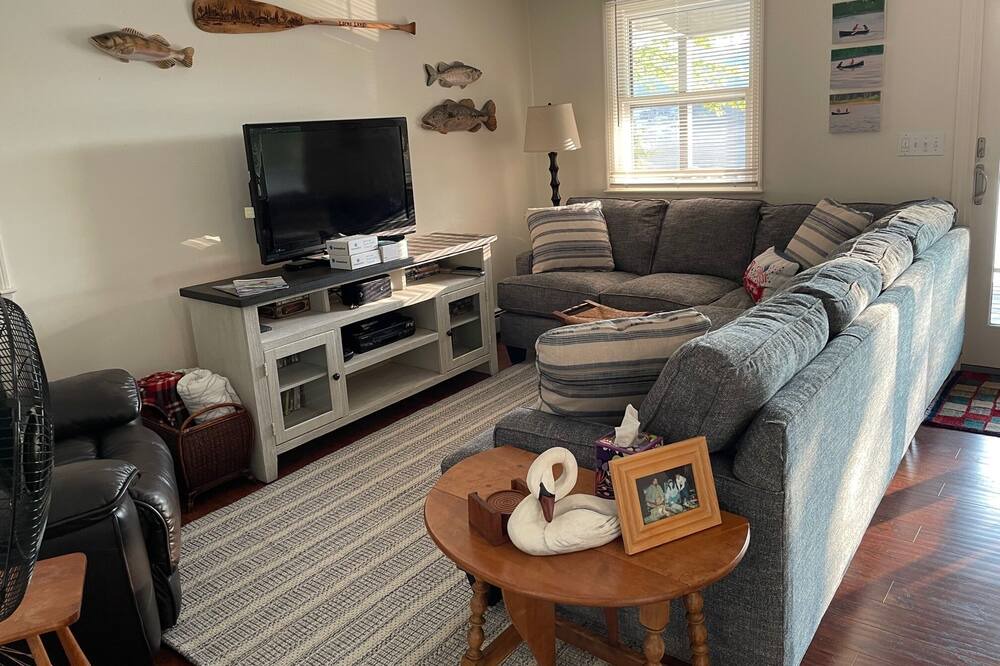 Photo of Livingroom in Barnstead
