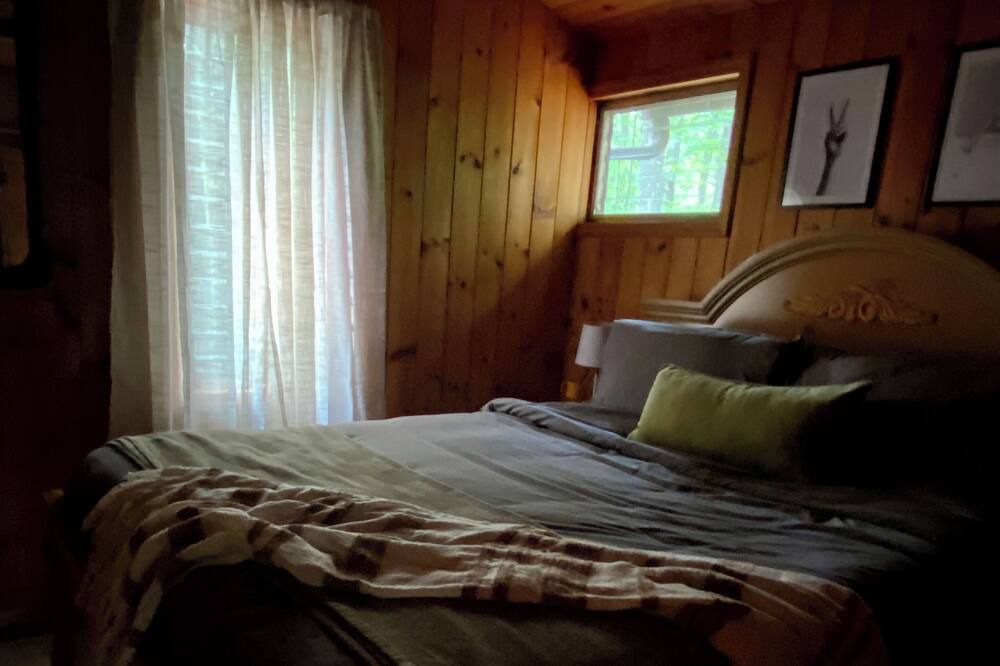 Photo of Bedroom in Jay