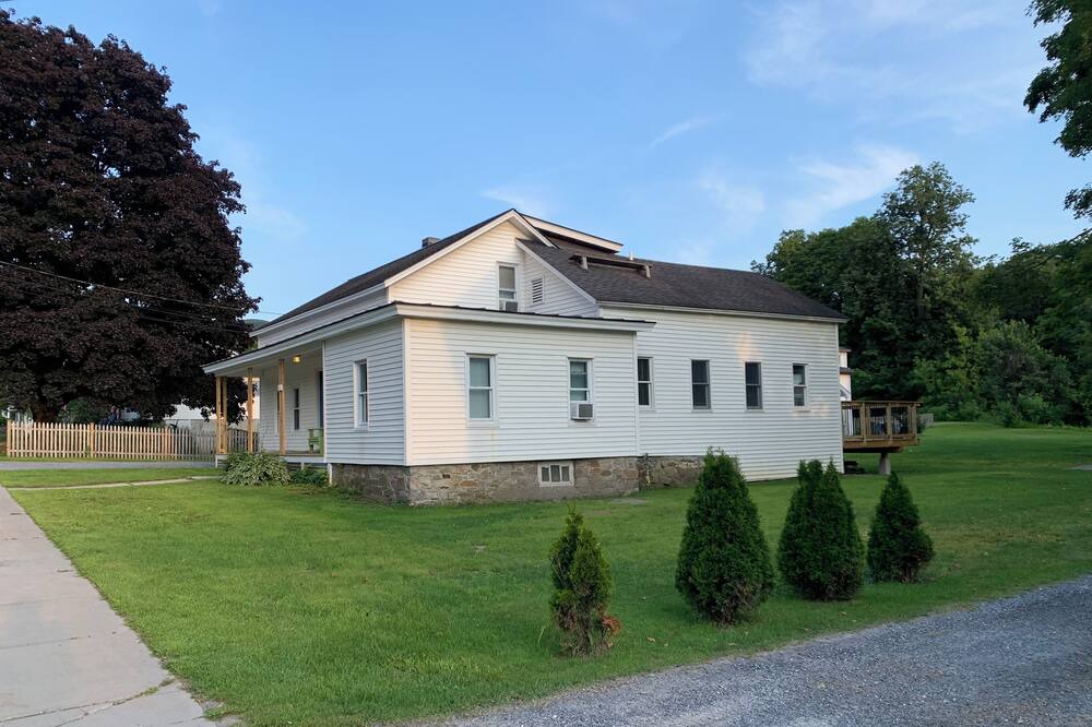Photo of Outdoor in Middlebury