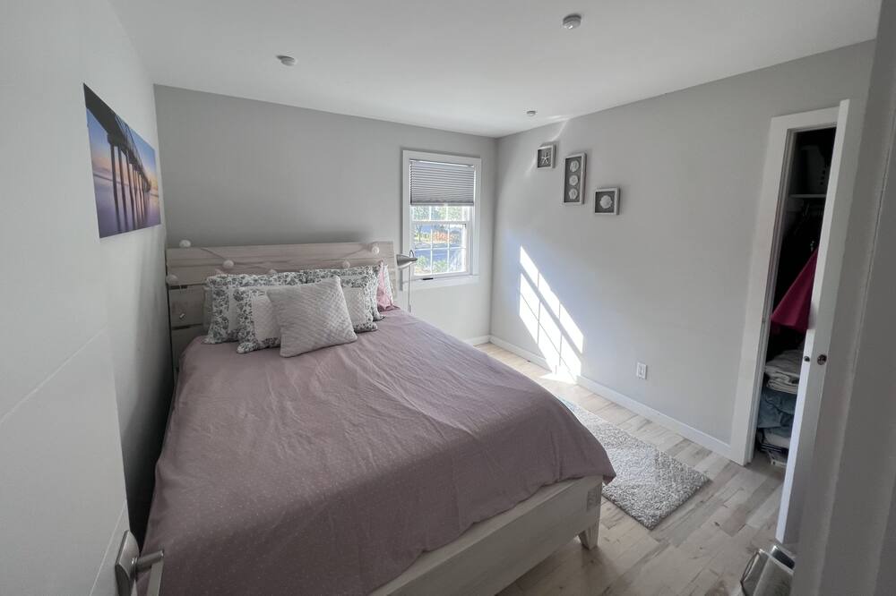 Photo of Bedroom in Norwalk