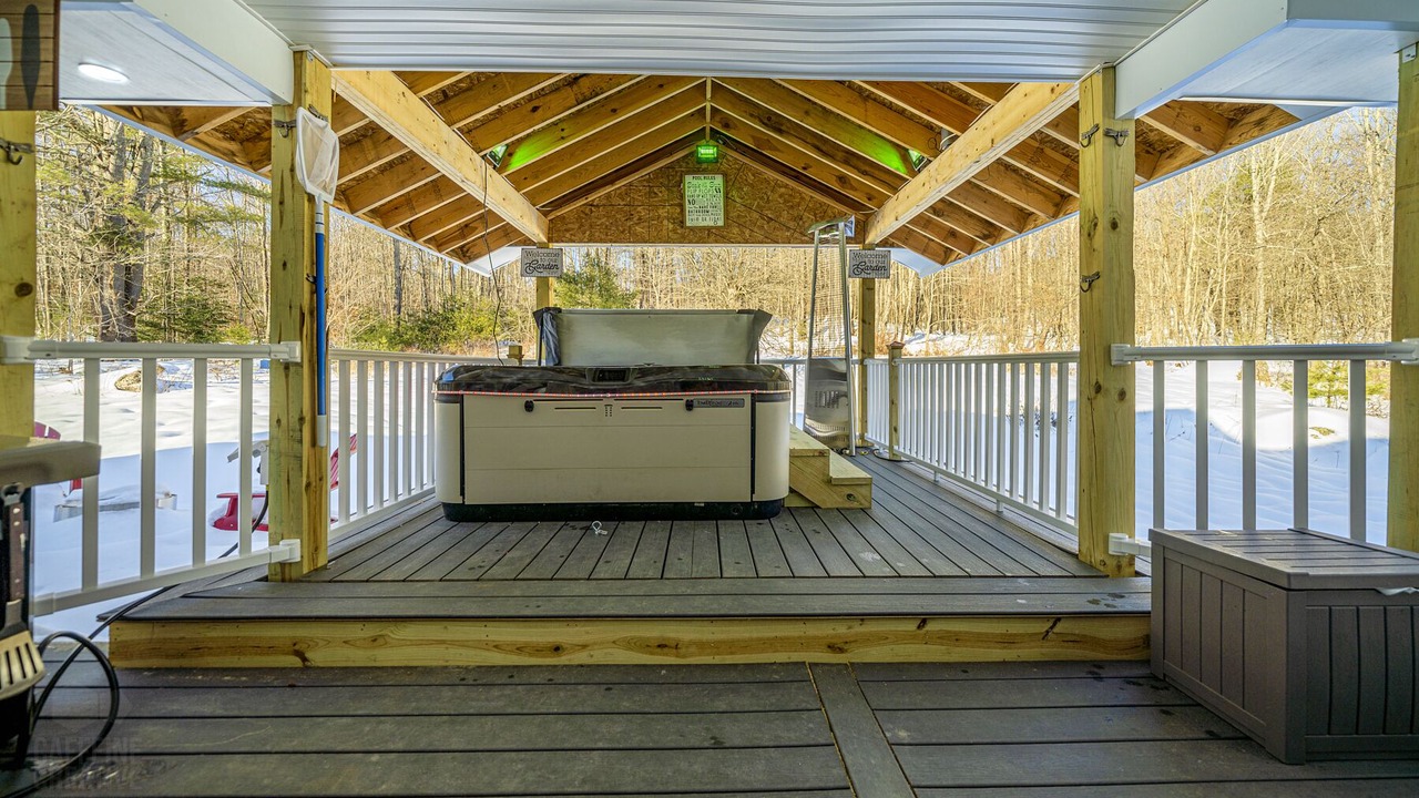 Photo of Outdoor in Greenwood