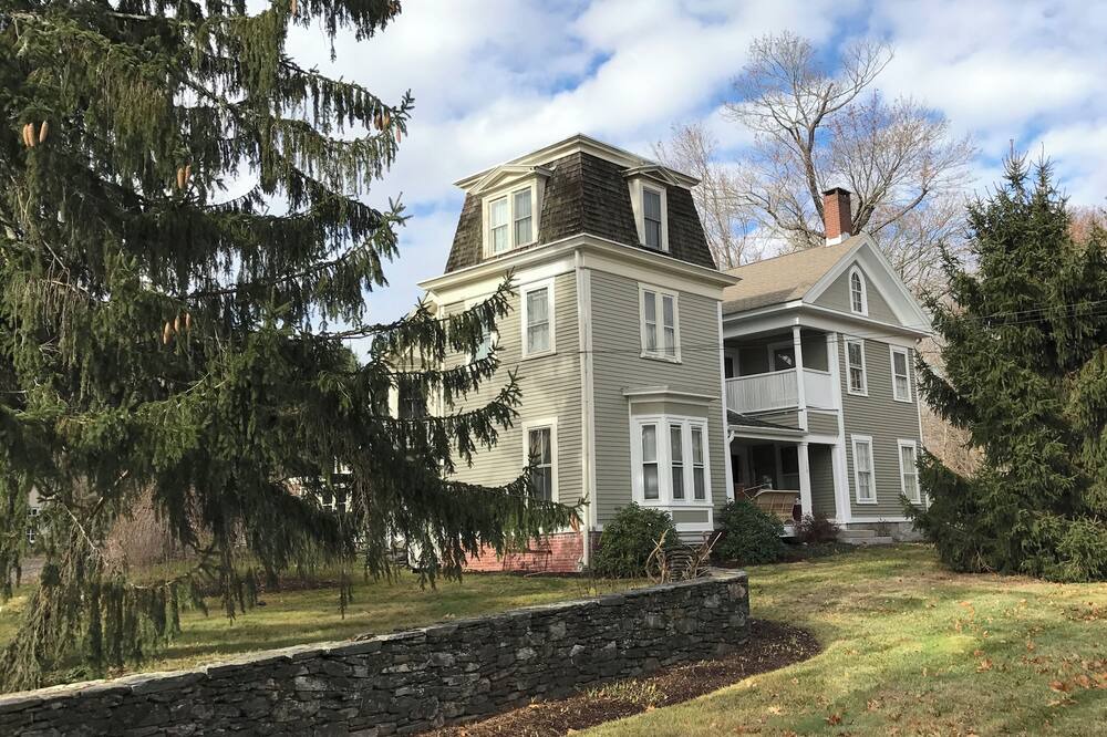Photo of Others in East Haddam